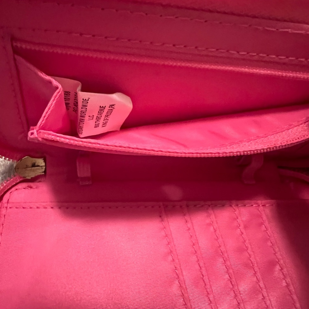 🎀Lilly Pulitzer Cellphone & Wallet Wristlet🎀 - Picture 5 of 8